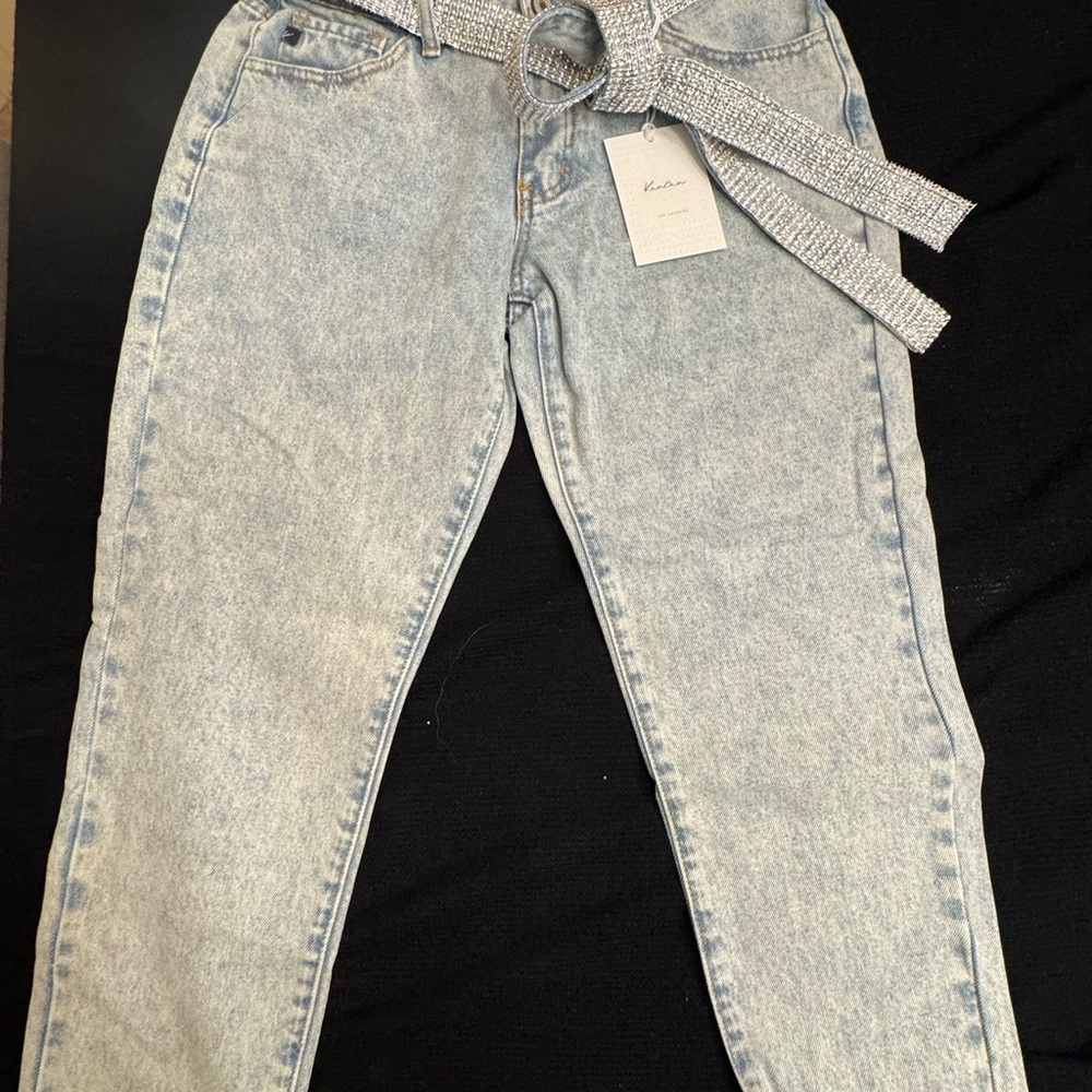 NWT KanCan Light Blue STELLA Boyfriend Jeans Silver/Rhinestone Belt , size 3/25